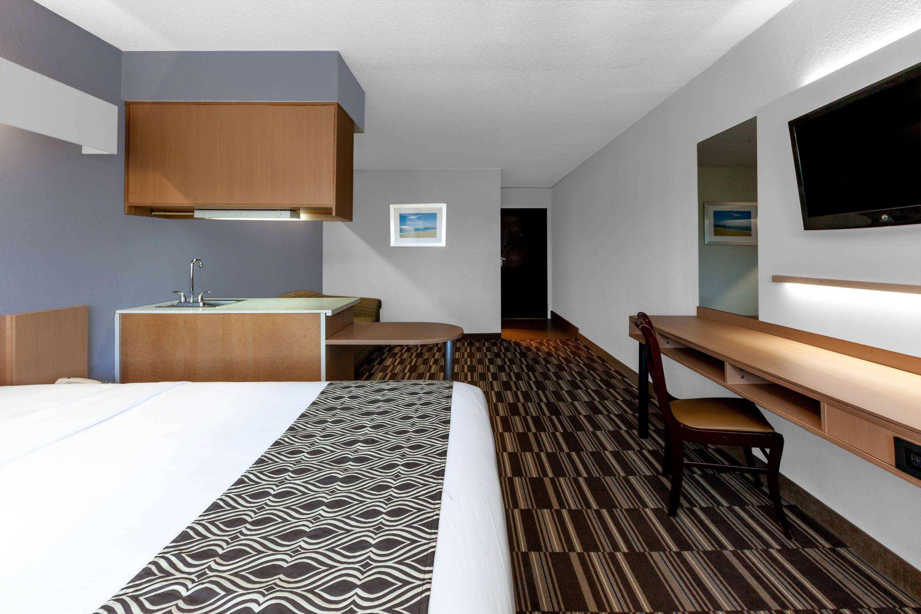 Microtel Inn Suite By Wyndham BWI Airport Linthicum Bagian luar foto